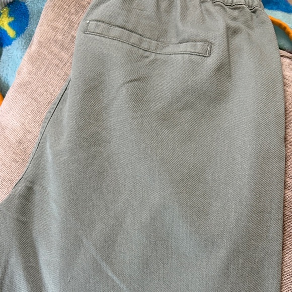 Universal Thread Sage Green Drawstring Utility Pants - Picture 3 of 6